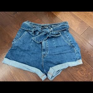 EUC - Express Shorts Denim - Size 6